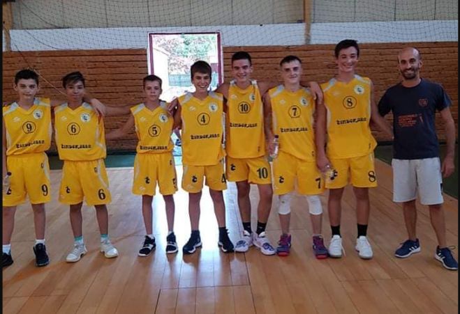 &Nu;&iota;&kappa;&eta;&phi;ό&rho;&omicron; &xi;&epsilon;&kappa;ί&nu;&eta;&mu;&alpha; &gamma;&iota;&alpha; &tau;&omicron; &pi;&alpha;&iota;&delta;&iota;&kappa;ό &tau;&omicron;&upsilon; &Pi;&omicron;&lambda;ύ&beta;&iota;&omicron;&upsilon; &Mu;&epsilon;&gamma;&alpha;&lambda;ό&pi;&omicron;&lambda;&eta;&sigmaf;!