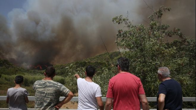 &Tau;έ&sigma;&sigma;&epsilon;&rho;&alpha; &mu;έ&tau;&omega;&pi;&alpha; &pi;&upsilon;&rho;&kappa;&alpha;&gamma;&iota;ά&sigmaf; &sigma;&tau;&eta;&nu; &Eta;&lambda;&epsilon;ί&alpha; - &Mu;ά&chi;&eta; &gamma;&iota;&alpha; &nu;&alpha; &mu;&eta;&nu; &mu;&pi;&epsilon;&iota; &eta; &phi;&omega;&tau;&iota;ά &sigma;&tau;&omicron; &Gamma;ύ&theta;&epsilon;&iota;&omicron;