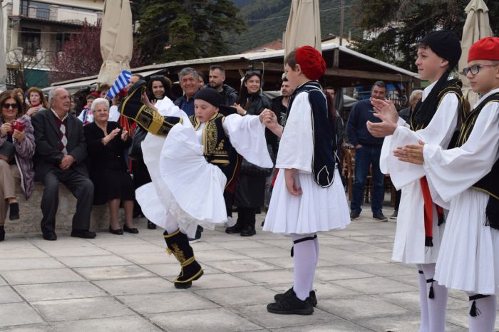 Το Λεβίδι τίμησε την 25η Μαρτίου (εικόνες)