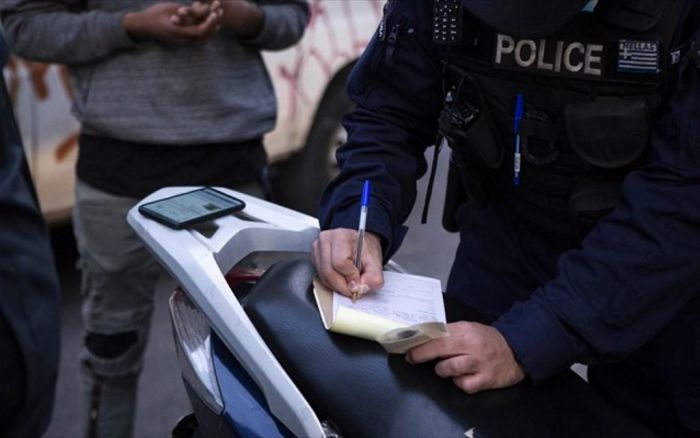Πολλά πρόστιμα για μη χρήση μάσκας, από εργαζόμενους και πελάτες καταστημάτων