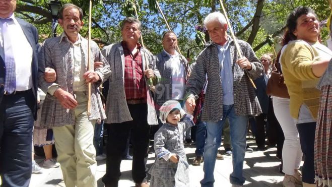 &Tau;&omicron; έ&theta;&iota;&mu;&omicron;-&delta;&rho;ώ&mu;&epsilon;&nu;&omicron; &tau;&omicron;&upsilon; &Alpha;&gamma;&iota;ώ&rho;&gamma;&eta; &sigma;&tau;&eta; &Nu;&epsilon;&sigma;&tau;ά&nu;&eta; &pi;&alpha;&rho;&alpha;&kappa;&omicron;&lambda;&omicron;ύ&theta;&eta;&sigma;&epsilon; &pi;&lambda;ή&theta;&omicron;&sigmaf; &kappa;ό&sigma;&mu;&omicron;&upsilon; (vd)