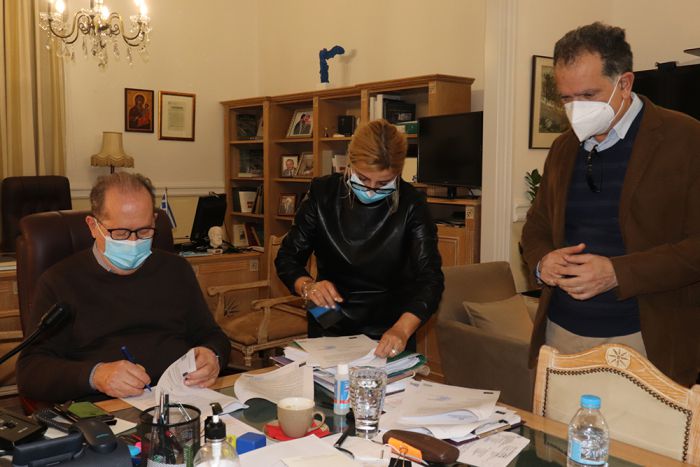 &Upsilon;&pi;&omicron;&gamma;&rho;&alpha;&phi;έ&sigmaf; &gamma;&iota;&alpha; &tau;&eta;&nu; &epsilon;&nu;&epsilon;&rho;&gamma;&epsilon;&iota;&alpha;&kappa;ή &alpha;&nu;&alpha;&beta;ά&theta;&mu;&iota;&sigma;&eta; &epsilon;&nu;ό&sigmaf; &delta;&eta;&mu;ό&sigma;&iota;&omicron;&upsilon; &kappa;&tau;&eta;&rho;ί&omicron;&upsilon; &sigma;&tau;&eta;&nu; &Kappa;&alpha;&rho;ύ&tau;&alpha;&iota;&nu;&alpha;
