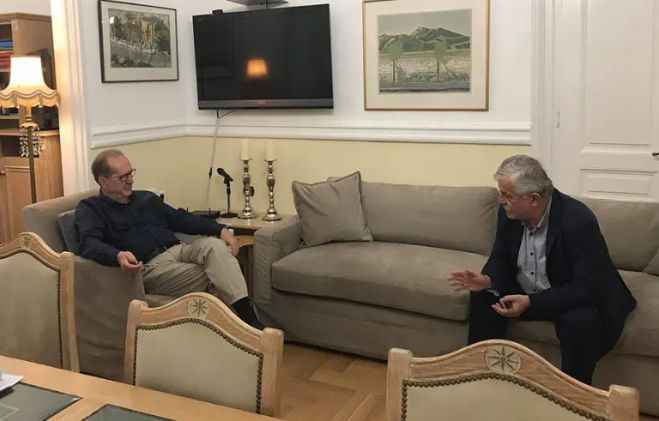 &Delta;&iota;&alpha;&chi;&epsilon;&iota;&rho;&iota;&sigma;&tau;&iota;&kappa;ή &epsilon;&pi;ά&rho;&kappa;&epsilon;&iota;&alpha; &theta;&alpha; &pi;&alpha;&rho;&alpha;&chi;&omega;&rho;ή&sigma;&epsilon;&iota; &eta; &Pi;&epsilon;&rho;&iota;&phi;έ&rho;&epsilon;&iota;&alpha; &sigma;&tau;&omicron;&nu; &Delta;ή&mu;&omicron; &Mu;&epsilon;&gamma;&alpha;&lambda;ό&pi;&omicron;&lambda;&eta;&sigmaf;