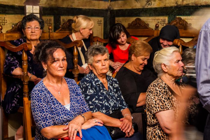 Ακολουθία του Εσπερινού και των Χαιρετισμών του Τιμίου Σταυρού στη Νεστάνη (εικόνες)