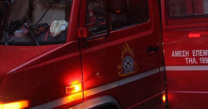 &Kappa;&upsilon;&nu;&omicron;&upsilon;&rho;ί&alpha; | &Sigma;ύ&lambda;&lambda;&eta;&psi;&eta; &nu;&epsilon;&alpha;&rho;&omicron;ύ ά&nu;&delta;&rho;&alpha; &gamma;&iota;&alpha; &tau;&iota;&sigmaf; &phi;&omega;&tau;&iota;έ&sigmaf; &sigma;&tau;&omicron; &Pi;&alpha;&lambda;&alpha;&iota;&omicron;&chi;ώ&rho;&iota;