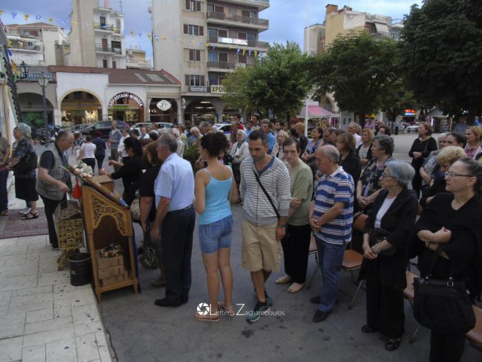 Η γιορτή της Αγίας Μακρίνας στο παρεκκλήσι του Μητροπολιτικού Ναού της Τρίπολης (εικόνες)