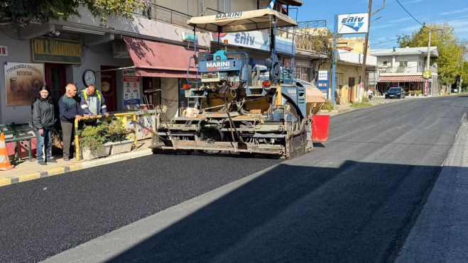 Ασφαλτοστρώνεται η Ε.O. Τρίπολης-Σπάρτης, στην Κερασίτσα (vd)