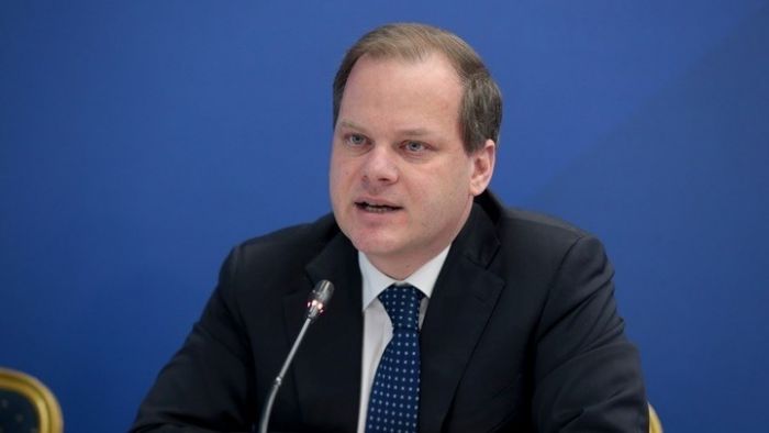 Καραμανλής: "Πιθανόν και σήμερα η ΚΥΑ για 2ο επιβάτη στα ΤΑΧΙ"