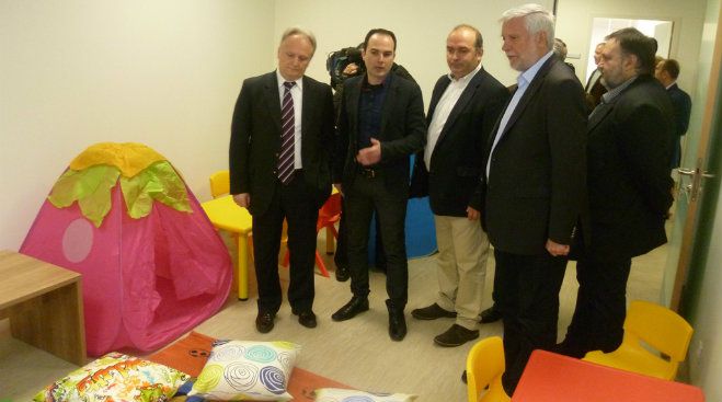 &Tau;&alpha;&tau;&omicron;ύ&lambda;&eta;&sigmaf;: &laquo;&Sigma;&epsilon; 3,5 &chi;&rho;ό&nu;&iota;&alpha; &epsilon;&pi;&epsilon;&nu;&delta;ύ&sigma;&alpha;&mu;&epsilon; &pi;ά&nu;&omega; &alpha;&pi;ό 50 &epsilon;&kappa;&alpha;&tau;&omicron;&mu;&mu;ύ&rho;&iota;&alpha; &epsilon;&upsilon;&rho;ώ &sigma;&tau;&eta;&nu; &upsilon;&gamma;&epsilon;ί&alpha;&raquo;