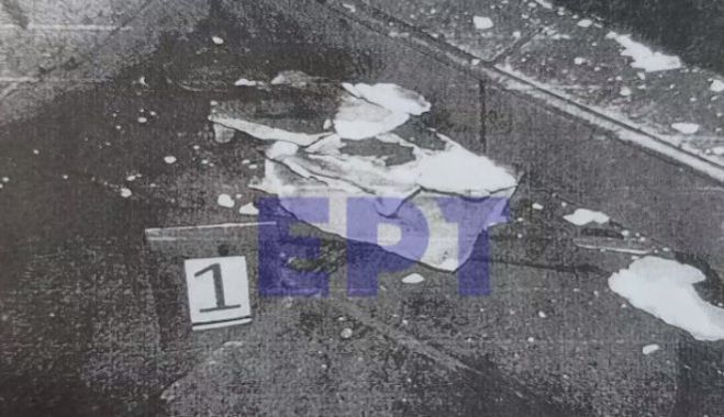 &Delta;&omicron;&lambda;&omicron;&phi;&omicron;&nu;ί&alpha; Ά&lambda;&kappa;&eta; | &Phi;&omega;&tau;&omicron;&gamma;&rho;&alpha;&phi;ί&epsilon;&sigmaf; &alpha;&pi;ό &tau;&omicron; &sigma;&eta;&mu;&epsilon;ί&omicron;, &sigma;&omicron;&kappa;ά&rho;&epsilon;&iota; &eta; &kappa;&alpha;&tau;ά&theta;&epsilon;&sigma;&eta; &tau;&omicron;&upsilon; &phi;ί&lambda;&omicron;&upsilon; &tau;&omicron;&upsilon; - "Έ&pi;&epsilon;&sigma;&alpha; &pi;ά&nu;&omega; &tau;&omicron;&upsilon; &nu;&alpha; &tau;&omicron;&nu; &sigma;ώ&sigma;&omega;"