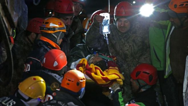 "&Omicron;&iota; &nu;&epsilon;&kappa;&rho;&omicron;ί &alpha;&pi;ό &tau;&omicron;&nu; &sigma;&epsilon;&iota;&sigma;&mu;ό &sigma;&tau;&eta;&nu; &Tau;&omicron;&upsilon;&rho;&kappa;ί&alpha; &theta;&alpha; &xi;&epsilon;&pi;&epsilon;&rho;ά&sigma;&omicron;&upsilon;&nu; &tau;&omicron;&upsilon;&sigmaf; 50.000"