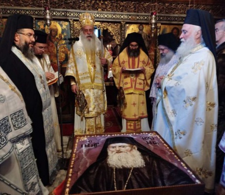 Το ετήσιο μνημόσυνο του μακαριστού Αρχιμανδρίτου Ιουστίνου Τσαγκούρη στην Ιερά Μονή Αγίου Νικολάου Βαρσών (εικόνες)