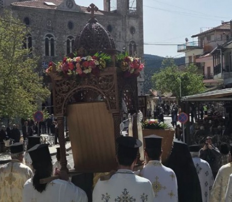 Άγιος Πέτρος Κυνουρίας | Γιορτάστηκε η ανακομιδή των λειψάνων του Αγίου Νείλου του Μυροβλύτη (εικόνες - βίντεο)