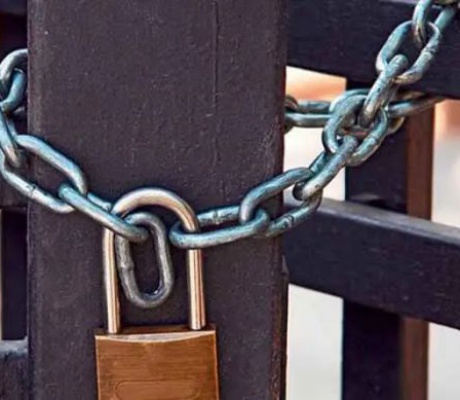 Με κάθε τρόπο διώχνουν και τους τελευταίους από τα χωριά της Αρκαδίας