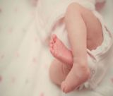 Κακοποίηση βρέφους στον Πύργο | Το βασάνιζαν από τον Φεβρουάριο - 40 τραύματα και σβησμένα τσιγάρα