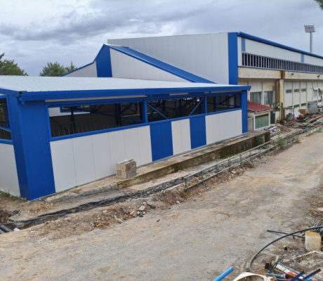 Νέα "μάχη" για το κολυμβητήριο | Κατσίρης: "Να βάλουμε το μαγιό μας να κάνουμε μπάνιο" - Τζιούμης: "Θα παραδώσουμε ασφαλές κολυμβητήριο στην πόλη"