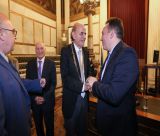 Τακτικό μέλος της Ακαδημίας Αθηνών ο Καθηγητής του Πανεπιστημίου Columbia της Νέας Υόρκης, Χρίστος Παπαδημητρίου από τις Αραχαμίτες! (εικόνες)