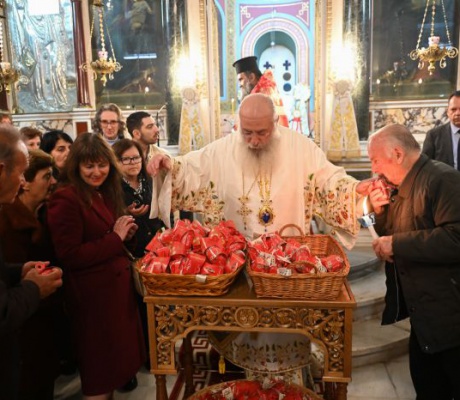 Κυριακή του Πάσχα στην Ιερά Μητρόπολη Μαντινείας και Κυνουρίας (εικόνες)