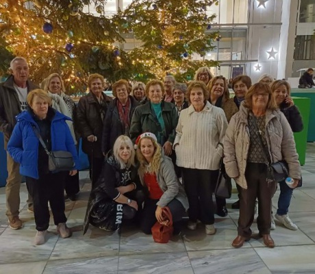 Εκδρομή του ΚΑΠΗ Τρίπολης στην γιορτινή Αθήνα (εικόνες)