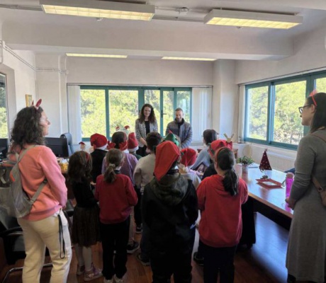 Μια ευχάριστη επίσκεψη στο Παναρκαδικό Νοσοκομείο Τρίπολης!