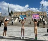 Σιωπηλή κραυγή από ακτιβιστές απέναντι στη σφαγή εκατοντάδων χιλιάδων ζώων για το Πάσχα