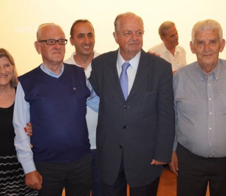 Η Στεμνίτσα τίμησε τον Νίκο Καλτεζιώτη - "Με προσωπικό του αγώνα το 1981 άνοιξε ξανά η σχολή αργυροχρυσοχοΐας"