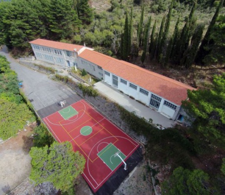 Δωρεά από το ίδρυμα ΚΙΚΠΕ για την ανακατασκευή του γηπέδου μπάσκετ στον αύλειο χώρο του Ιστορικού Γυμνασίου – Λυκείου Δημητσάνας