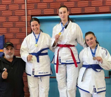 Διασυλλογικό Πρωτάθλημα Ζίου-Ζίτσου Πελοποννήσου | 15 μετάλλια για τους αθλητές και τις αθλήτριες των Αετών Γορτυνίας (εικόνες)