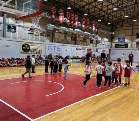 Χριστουγεννιάτικη Μπασκετική Γιορτή Ακαδημιών από τον Πήγασο! (εικόνες)