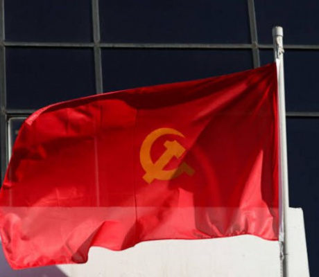 Τα συλλυπητήρια του ΚΚΕ για την απώλεια του πατέρα του Γιώργη Αντωνακόπουλου