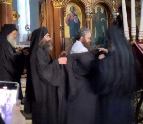 Κουρά νέου Μοναχού στη Μονή Τιμίου Προδρόμου Γορτυνίας (εικόνες)