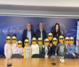 Μαθητές του 3ου Δημοτικού Σχολείου στον Δήμαρχο Τρίπολης για το “δέντρο της τάξης τους” (εικόνες)