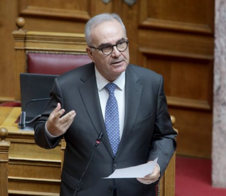 Νίκος Παπαθανάσης | Ανακοίνωσε 3,5 εκατ. € για την ολοκλήρωση της βιοκλιματικής αναβάθμισης του οδικού δικτύου Μεγαλόπολης