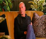 Βαρουφάκης: "Έχω πάρει ecstasy και χόρευα επί 16 ώρες, πιο ευχάριστο είναι το χόρτο" - Στον Εισαγγελέα το βίντεο!