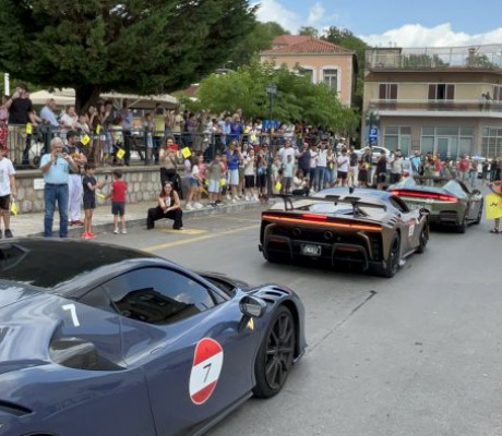 Ο Δήμος Τρίπολης υποδέχθηκε το εντυπωσιακό Ferrari Cavalcade 2026! (εικόνες - βίντεο)