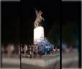 Η πολύτιμη ησυχία της Τρίπολης και η «αλλεργία» στις ελληνικές σημαίες
