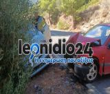 Μετωπική σύγκρουση δύο αυτοκινήτων στην έξοδο του Λεωνιδίου προς Αθήνα