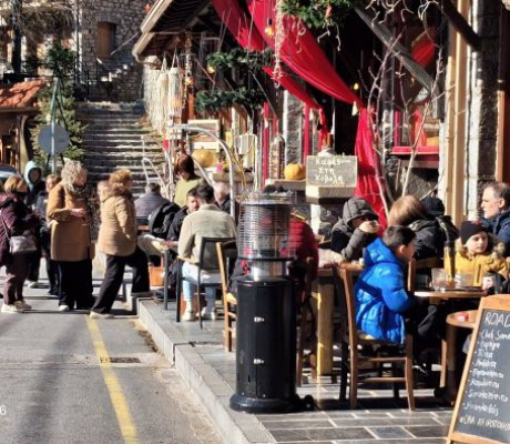 Πλημμύρισε από κόσμο την Κυριακή το χωριό των Λαγκαδίων (εικόνες)