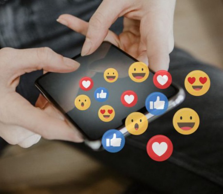 «Έπεσαν» Facebook και Messenger – Αναφορές για εκτεταμένες δυσλειτουργίες