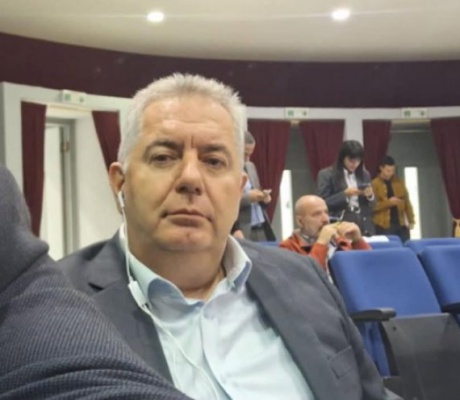 Μπαρούτσας για Καπλάνη: "Εάν κάποιοι νομίζουν ότι πετώντας λάσπη στον ανεμιστήρα για θολώσουν τα νερά είναι μπερδεμένοι!"