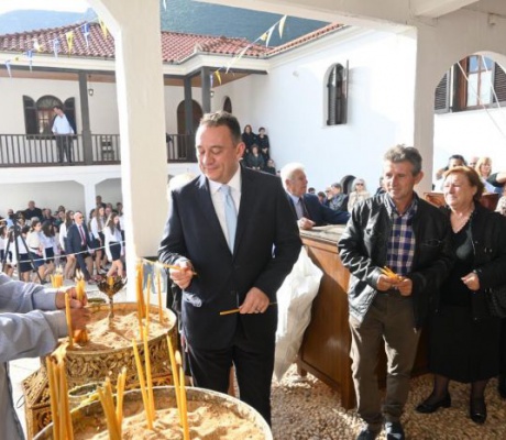 Κώστας Βλάσης: "Σήμερα το Λεωνίδιο έβαλε τα γιορτινά του" (εικόνες)