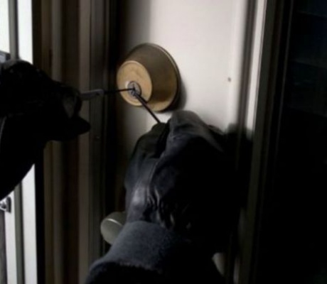 Κλοπές σε σπίτια της Τρίπολης και της Μεγαλόπολης | Η αστυνομία εξιχνίασε τις υποθέσεις - Κατηγορούνται δύο άτομα