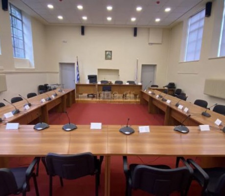 "Καμία κυβέρνηση δεν αγάπησε την Αυτοδιοίκηση..."