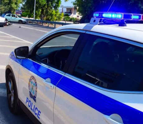 ''Αθηνών - Κορίνθου'' | Έλληνας πρωταθλητής μετέφερε με το αυτοκίνητό του 1.150.000 € σε μετρητά, χωμένα σε σακούλες σούπερ μάρκετ!