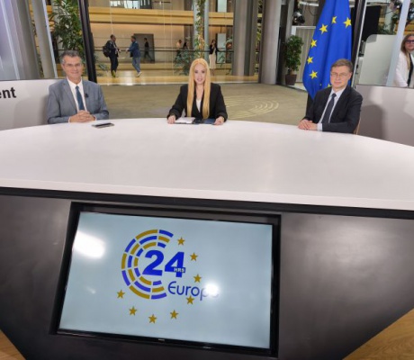 Αποκλειστικό | Dombrovskis: «Τα ευρήματα της ευρωπαϊκής επιτροπής για τον νέο ΟΠΕΚΕΠΕ θα ανακοινωθούν στο τέλος Ιουλίου»