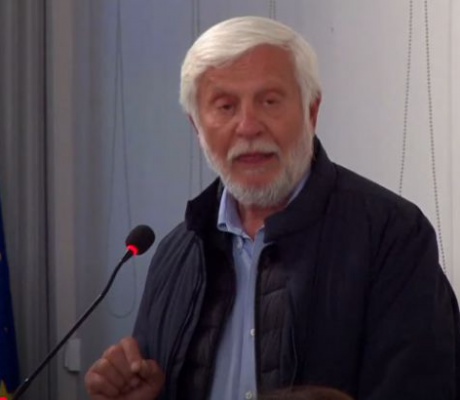 Μόνο απλή αναλογική θέλει ο Πέτρος Τατούλης