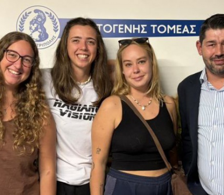 Δύο αδέσποτα ζώα από την Τρίπολη βρήκαν το δικό τους σπίτι στη Γερμανία!