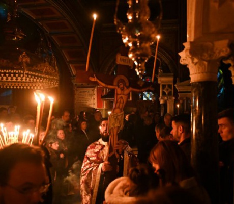 Η Ακολουθία των Αχράντων Παθών στον Μητροπολιτικό Ιερό Ναό Αγίου Βασιλείου Τρίπολης (εικόνες)