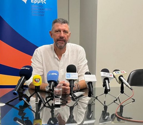 Επιτυχημένη η Λευκή Νύχτα στην Τρίπολη – Ικανοποίηση από τον Εμπορικό Σύλλογο (vd)