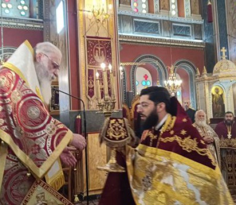 Ο Μητροπολίτης Επιφάνιος προχείρησε τον π. Στέφανο Καππέ με την διακονία και την ευθύνη της Πνευματικής Πατρότητος (Εξομολόγο)